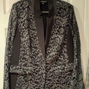 Elegant Black Lace Women's Jacket